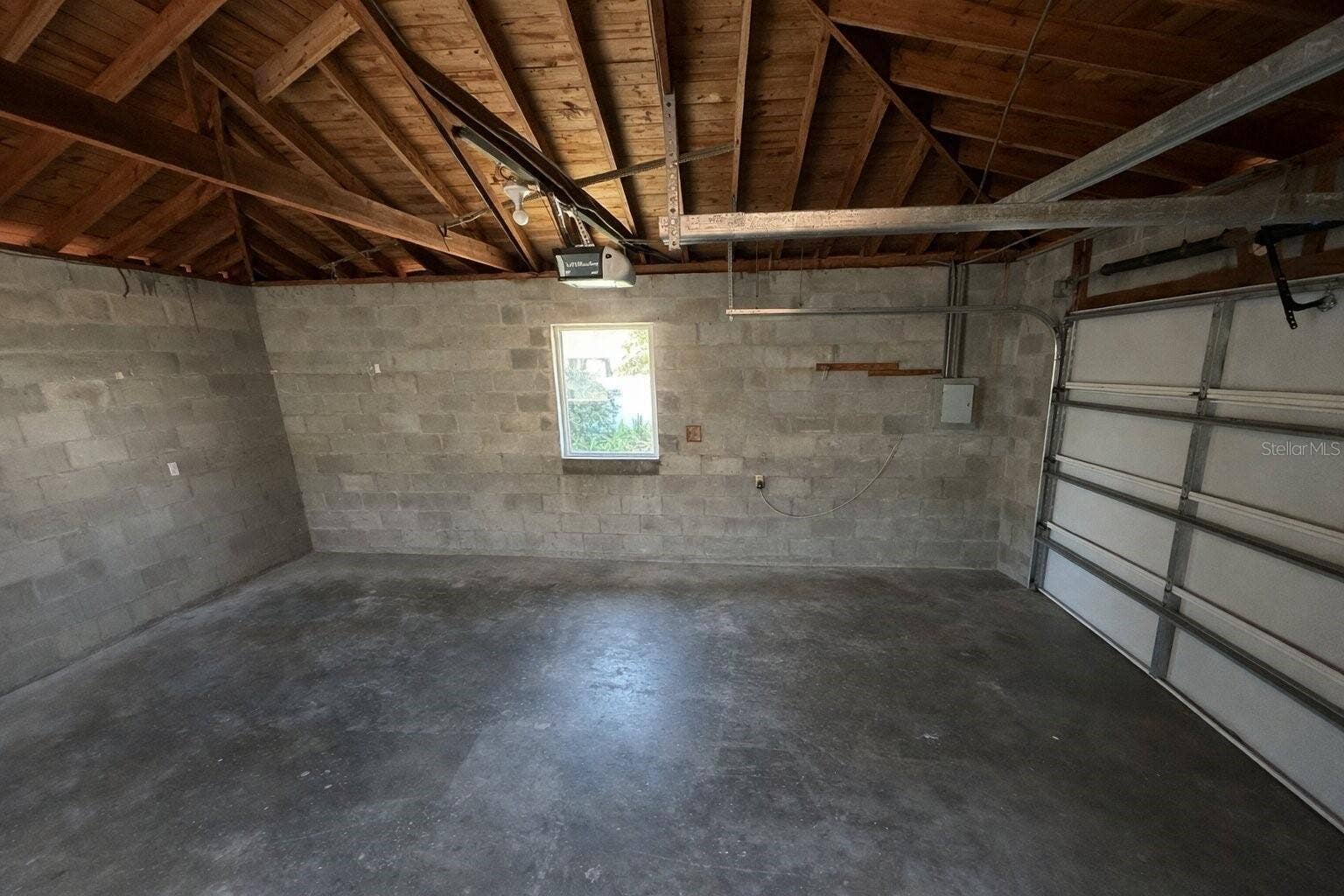 2812 N MUNRO STREET, Tampa, FL 33602 2812 N MUNRO STREET, Tampa, FL 33602