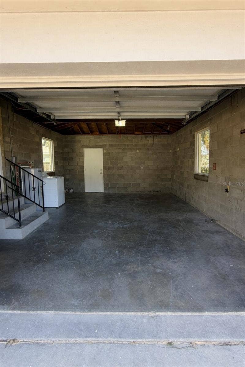 2812 N MUNRO STREET, Tampa, FL 33602 2812 N MUNRO STREET, Tampa, FL 33602