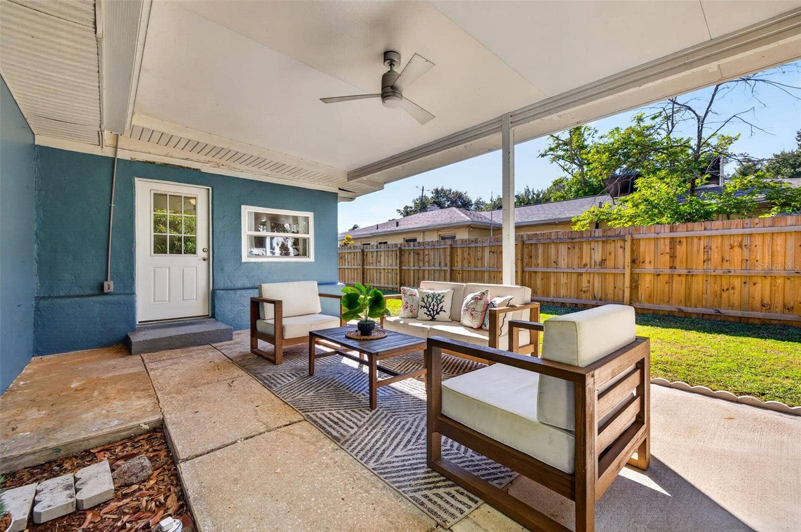 1510 15TH STREET N, St Petersburg, FL 33704 1510 15TH STREET N, St Petersburg, FL 33704