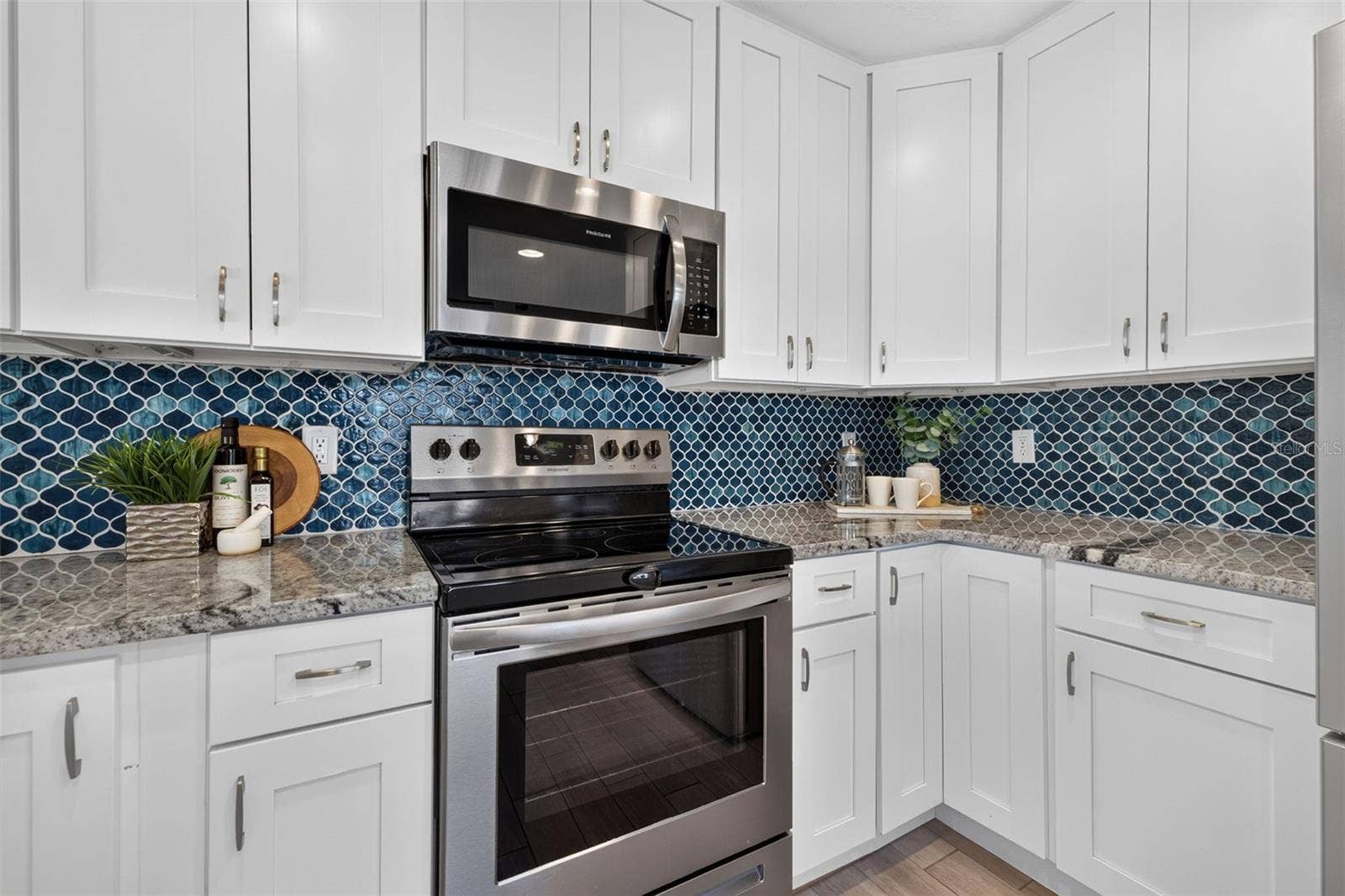 1510 15TH STREET N, St Petersburg, FL 33704 1510 15TH STREET N, St Petersburg, FL 33704