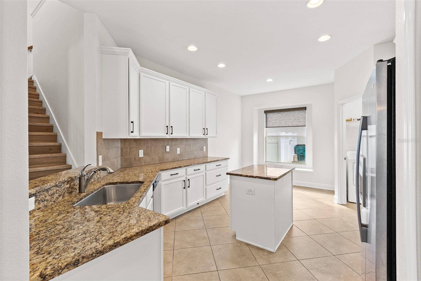 27426 SILVER THATCH DRIVE, Wesley Chapel, FL 33544 Kitchen