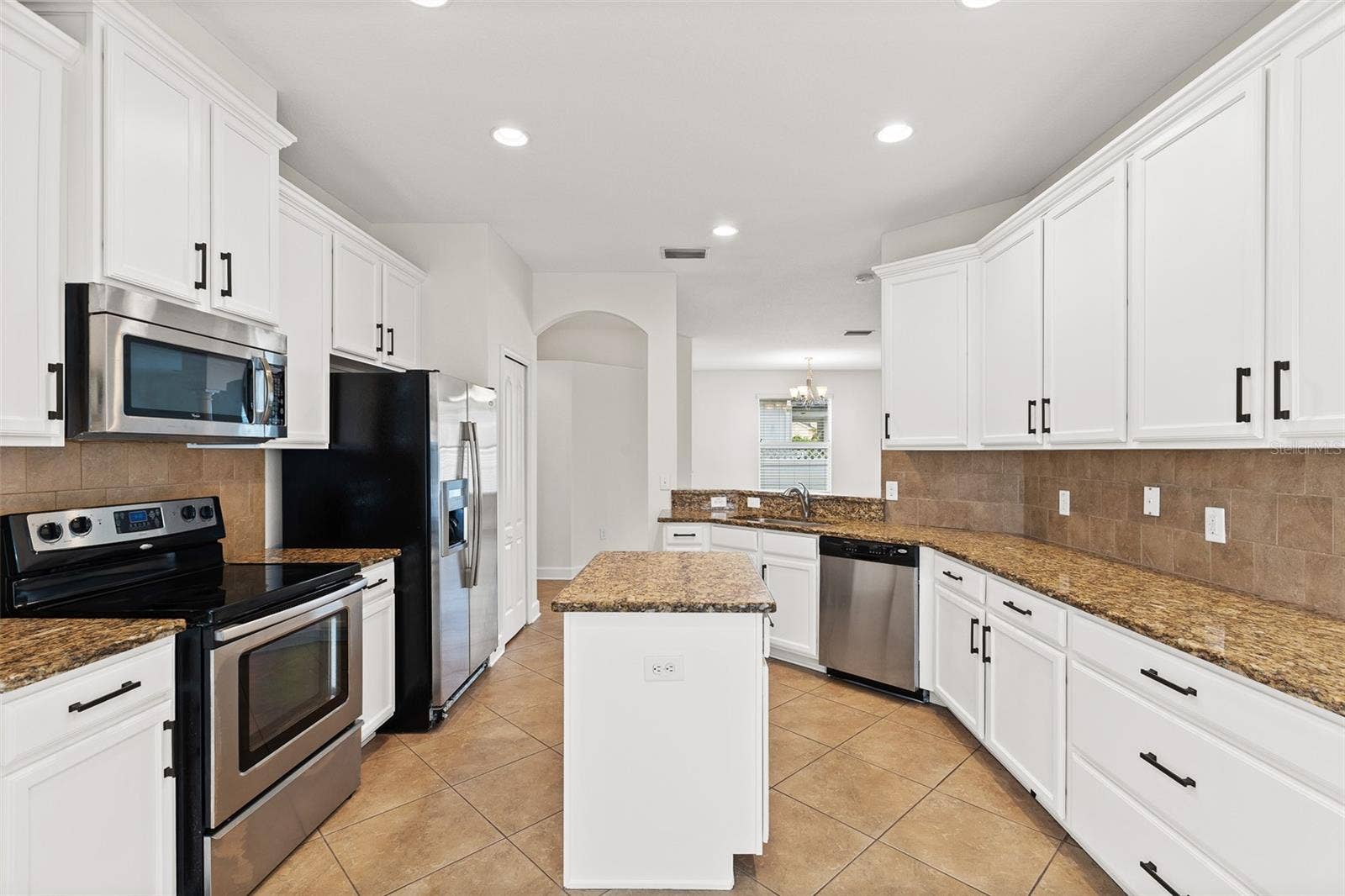 27426 SILVER THATCH DRIVE, Wesley Chapel, FL 33544 Kitchen