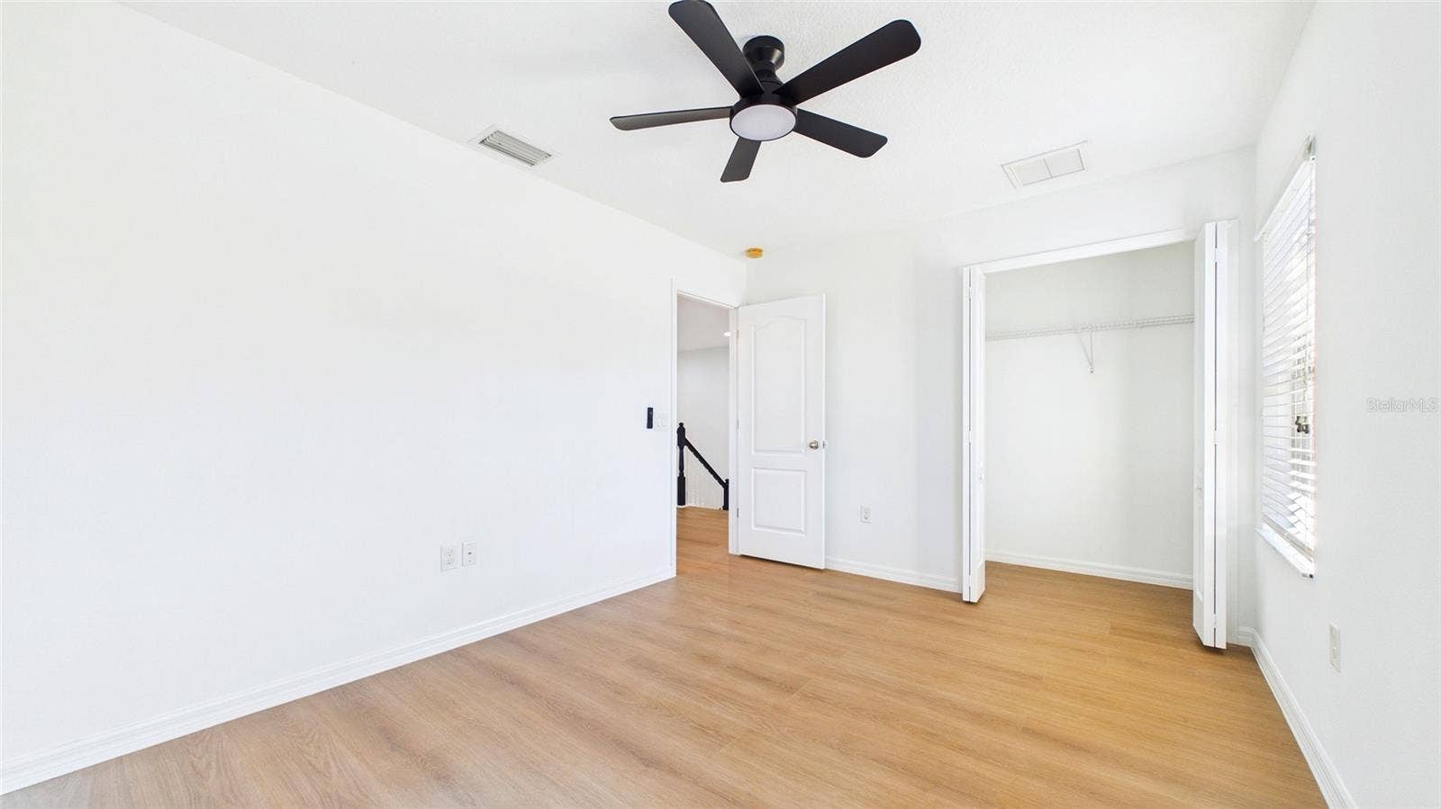 32033 GARDEN ALCOVE LOOP, Wesley Chapel, FL 33545