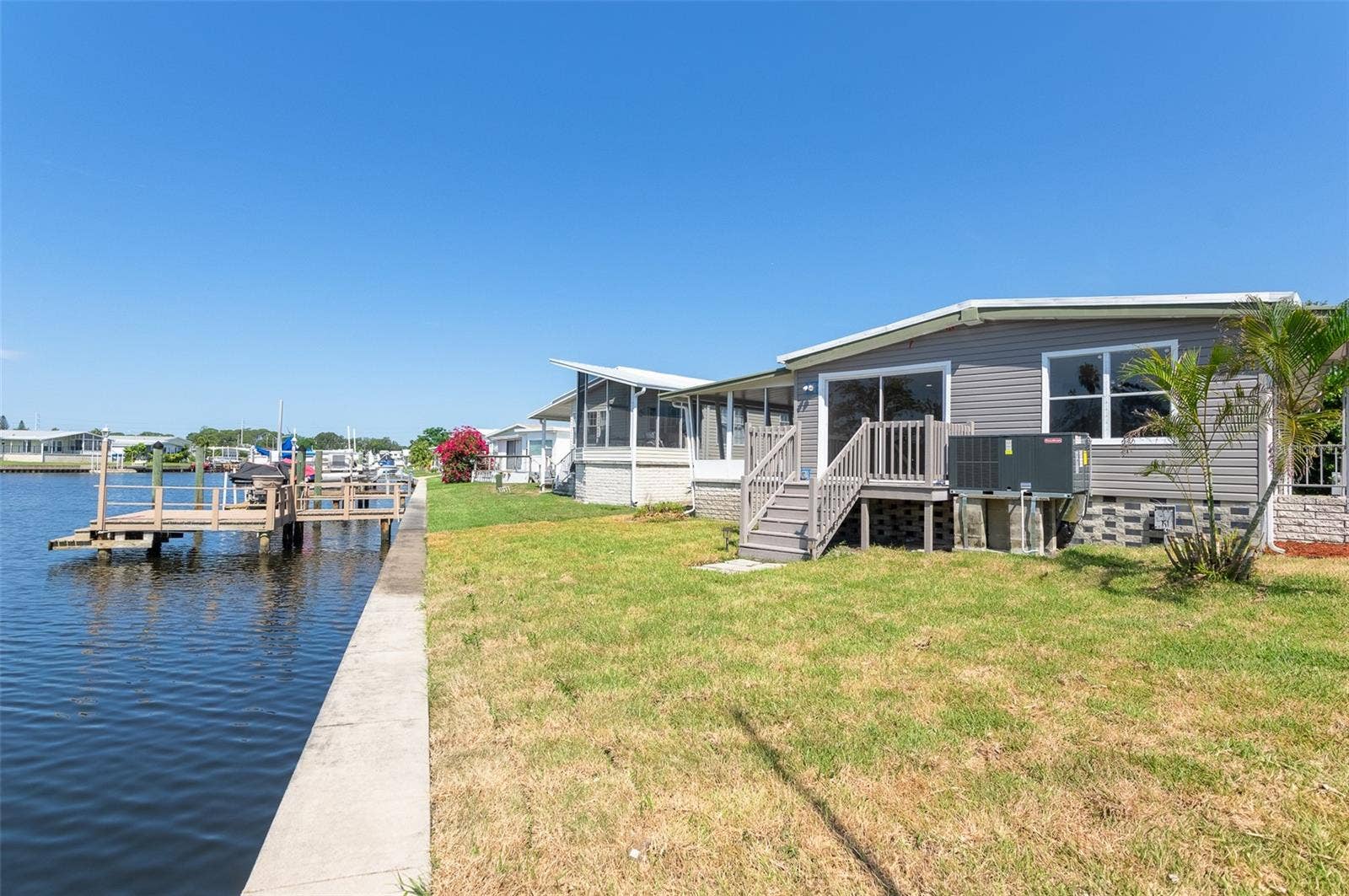 460 MOUNT OAK AVENUE NE, #745, St Petersburg, FL 33702 Canal looking west 2