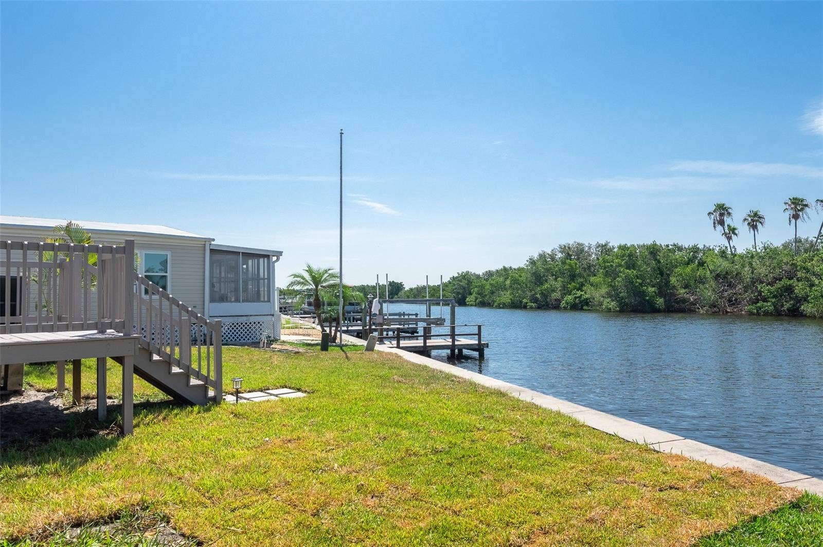 460 MOUNT OAK AVENUE NE, #745, St Petersburg, FL 33702 460 MOUNT OAK AVENUE NE, #745, St Petersburg, FL 33702