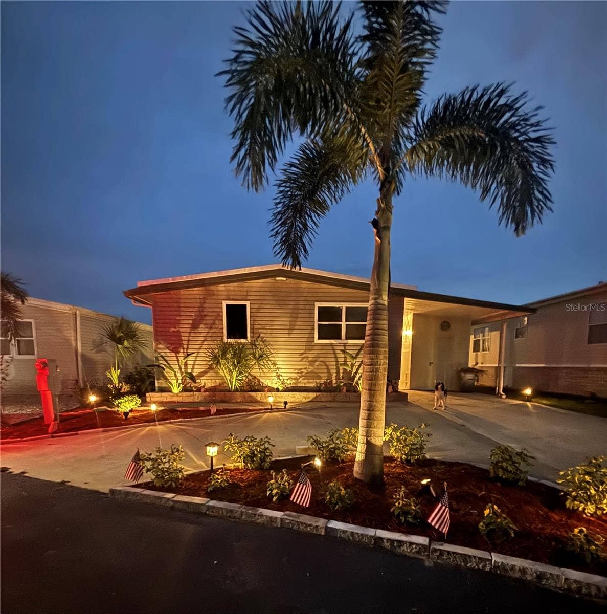 460 MOUNT OAK AVENUE NE, #745, St Petersburg, FL 33702 Front Night Time