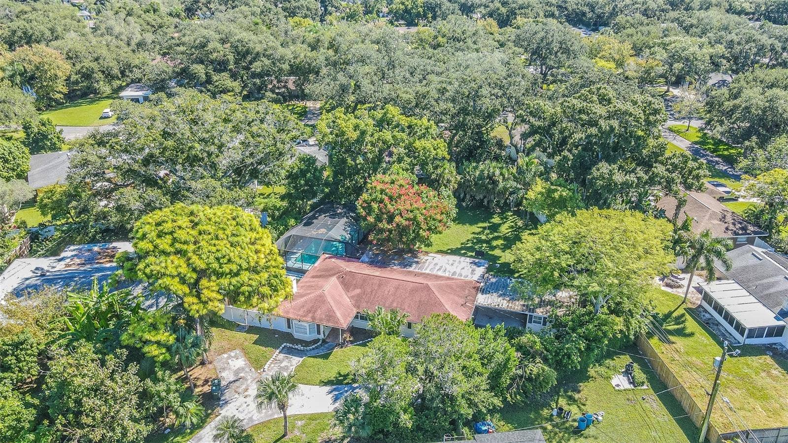 2608 OAKWOOD DRIVE, Largo, FL 33771 2608 OAKWOOD DRIVE, Largo, FL 33771