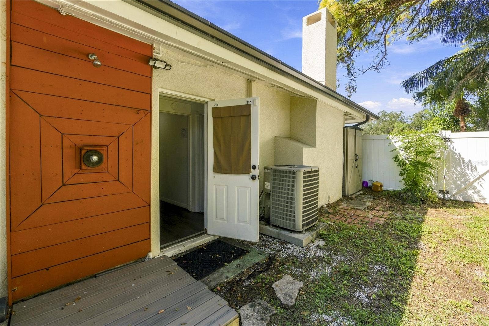 2608 OAKWOOD DRIVE, Largo, FL 33771 2608 OAKWOOD DRIVE, Largo, FL 33771