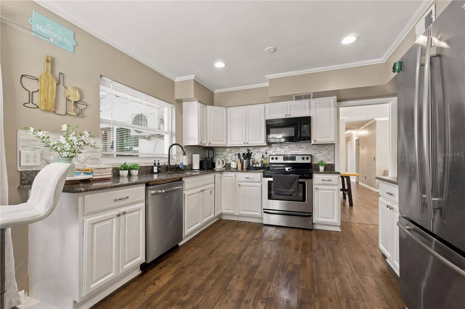 2608 OAKWOOD DRIVE, Largo, FL 33771 2608 OAKWOOD DRIVE, Largo, FL 33771