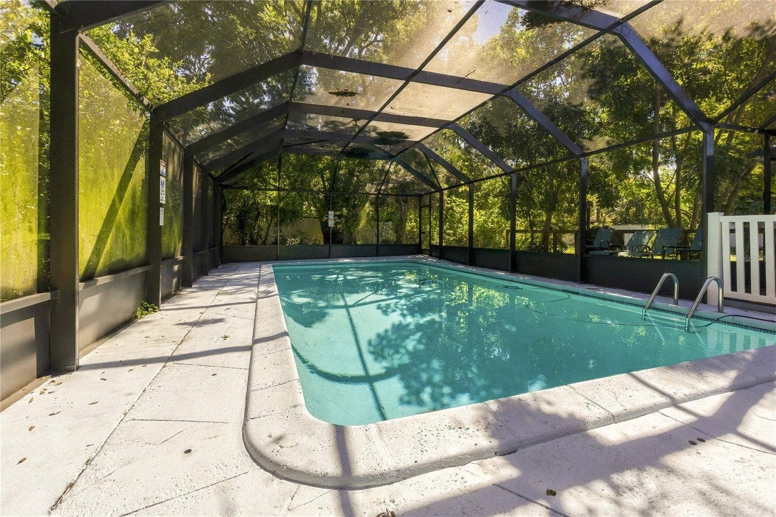 2608 OAKWOOD DRIVE, Largo, FL 33771 2608 OAKWOOD DRIVE, Largo, FL 33771