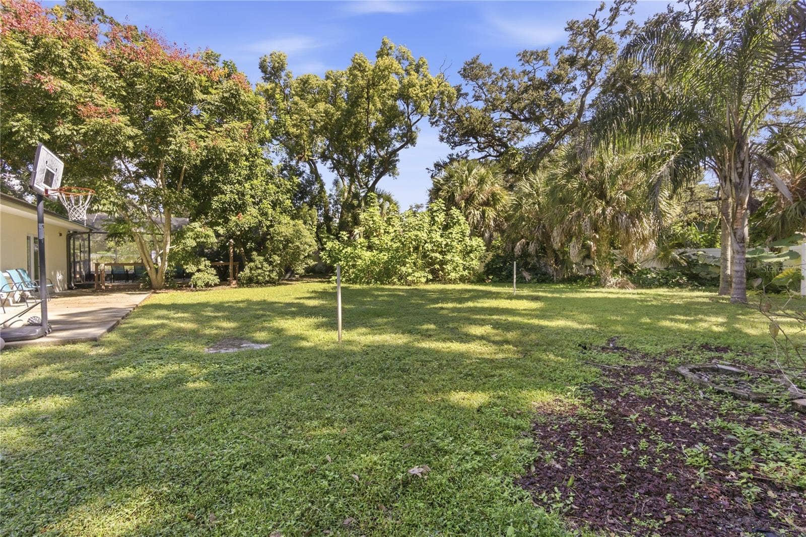 2608 OAKWOOD DRIVE, Largo, FL 33771 2608 OAKWOOD DRIVE, Largo, FL 33771