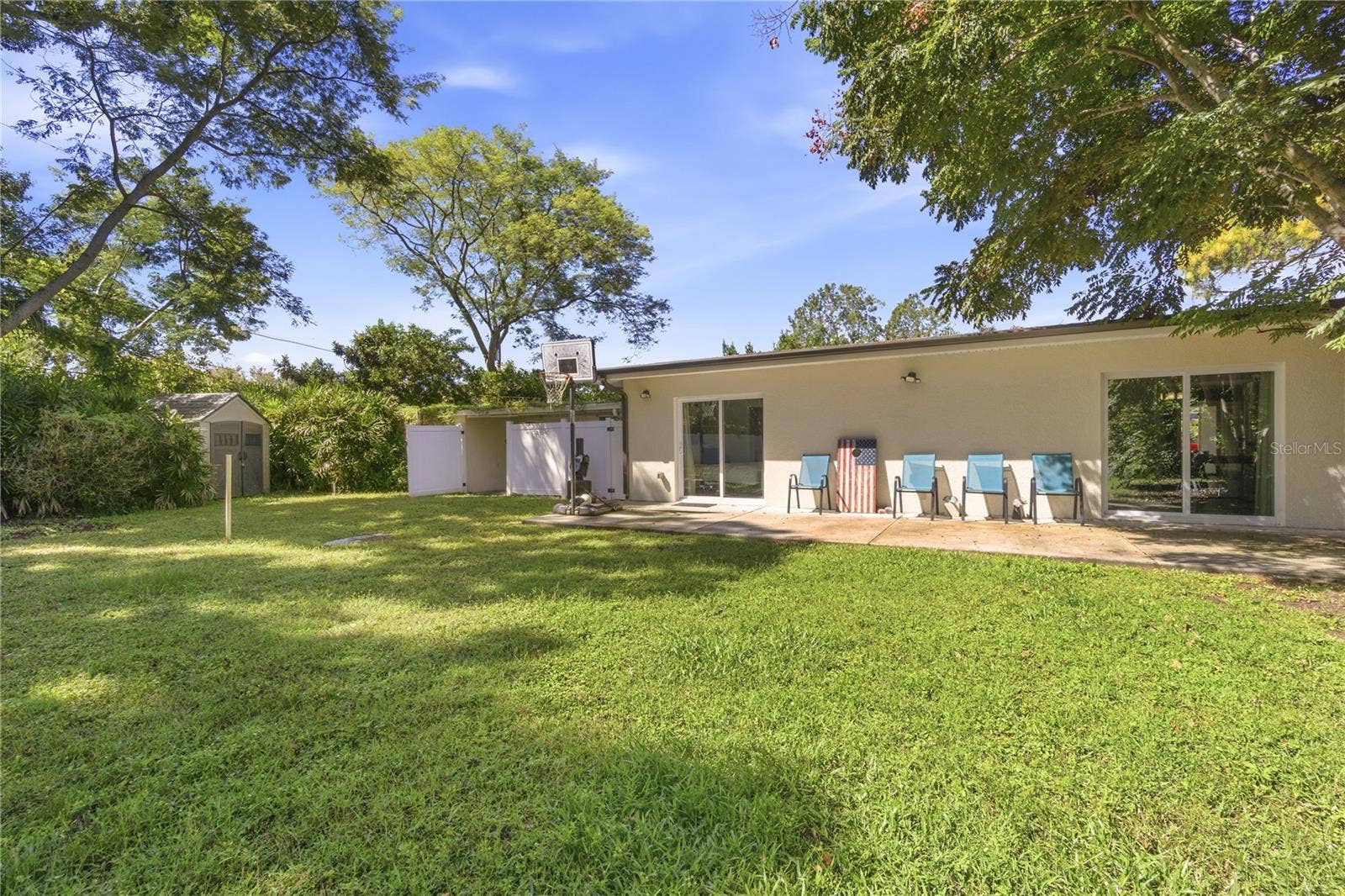 2608 OAKWOOD DRIVE, Largo, FL 33771 2608 OAKWOOD DRIVE, Largo, FL 33771