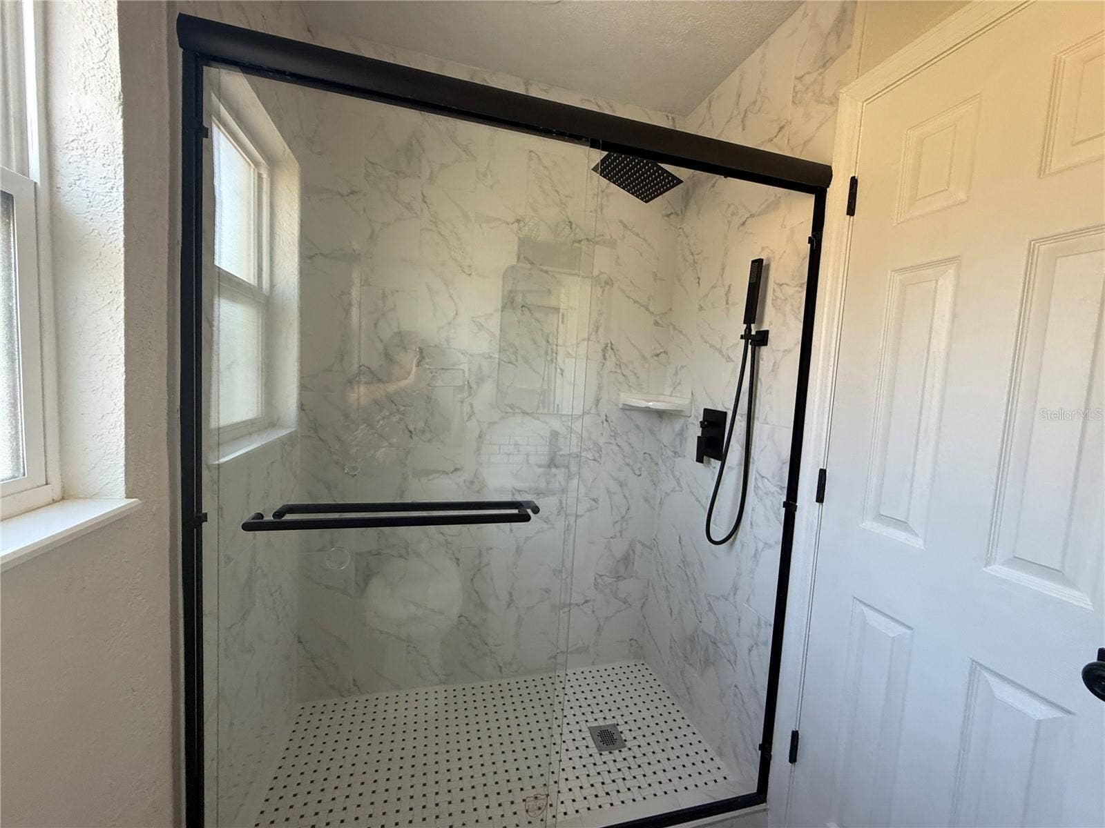 Hall Bath Shower