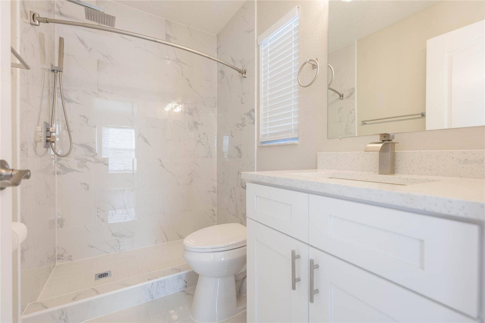 12851 KINGS CROSSING DRIVE, Gibsonton, FL 33534 12851 KINGS CROSSING DRIVE, Gibsonton, FL 33534