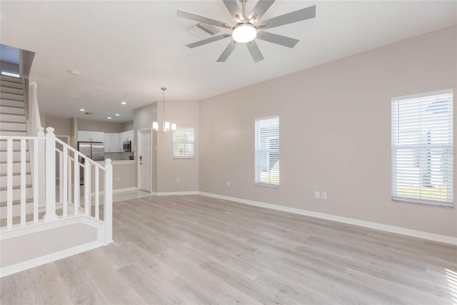 12851 KINGS CROSSING DRIVE, Gibsonton, FL 33534 12851 KINGS CROSSING DRIVE, Gibsonton, FL 33534