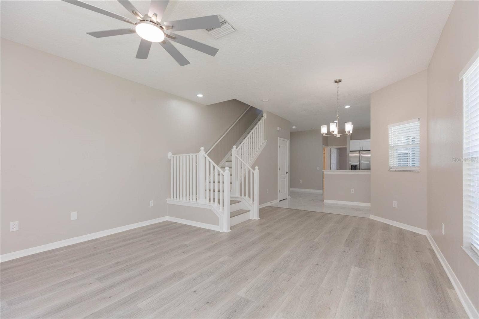12851 KINGS CROSSING DRIVE, Gibsonton, FL 33534 12851 KINGS CROSSING DRIVE, Gibsonton, FL 33534
