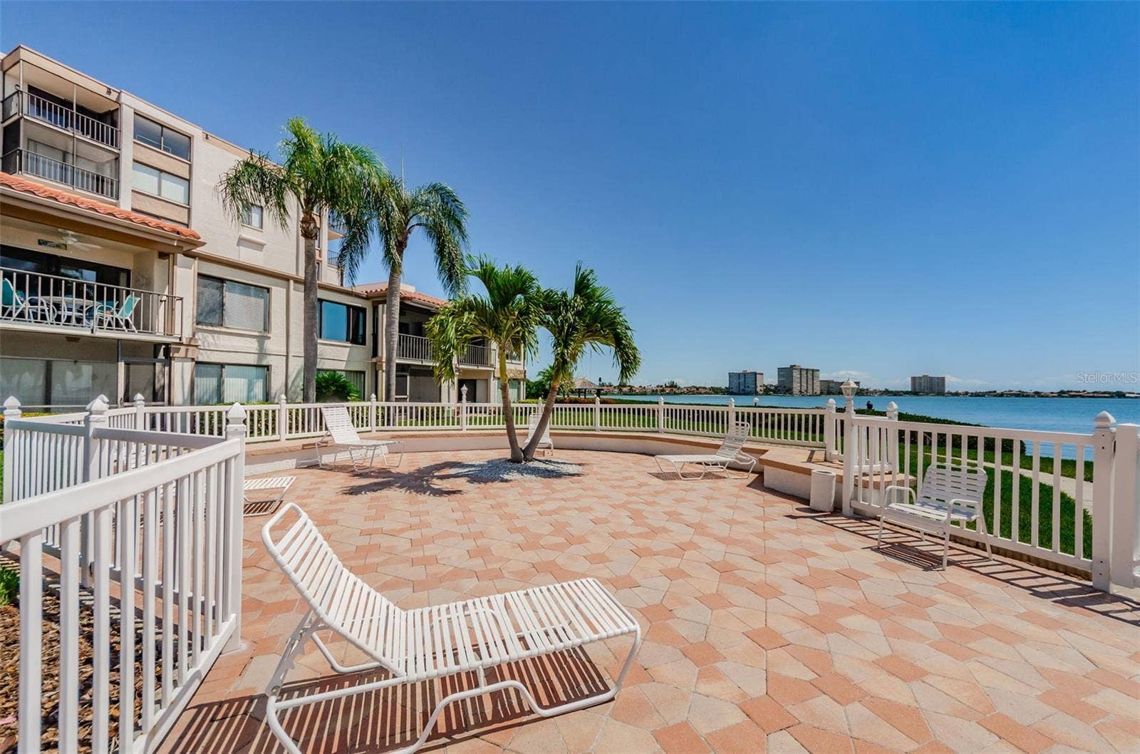 6219 PALMA DEL MAR BOULEVARD S, #211, St Petersburg, FL 33715