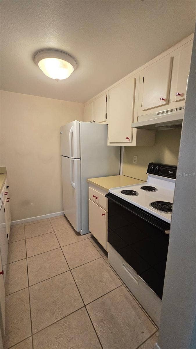 2525 W BAY DRIVE, #C33, Belleair Bluffs, FL 33770 2525 W BAY DRIVE, #C33, Belleair Bluffs, FL 33770