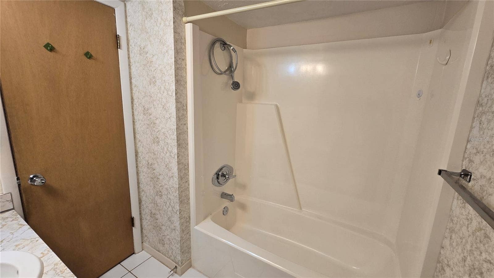 2525 W BAY DRIVE, #C33, Belleair Bluffs, FL 33770 2525 W BAY DRIVE, #C33, Belleair Bluffs, FL 33770
