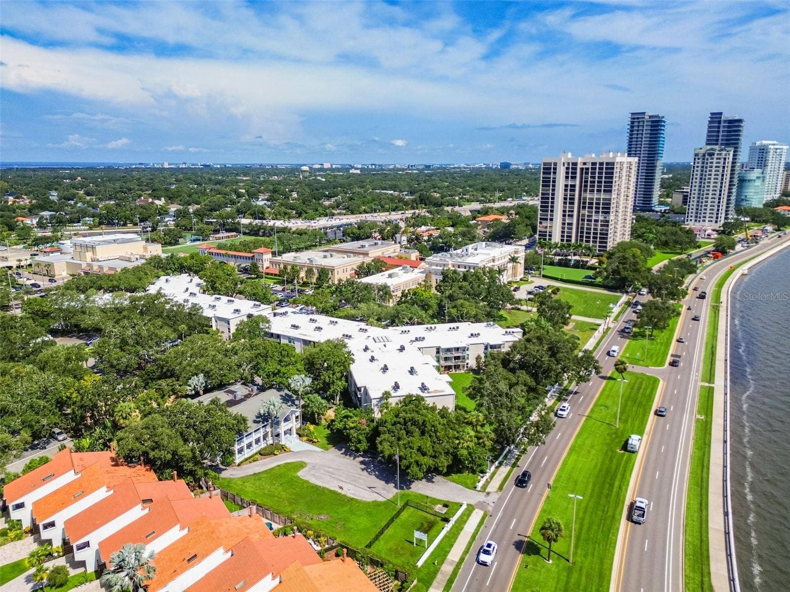 3325 BAYSHORE BOULEVARD, #B37, Tampa, FL 33629