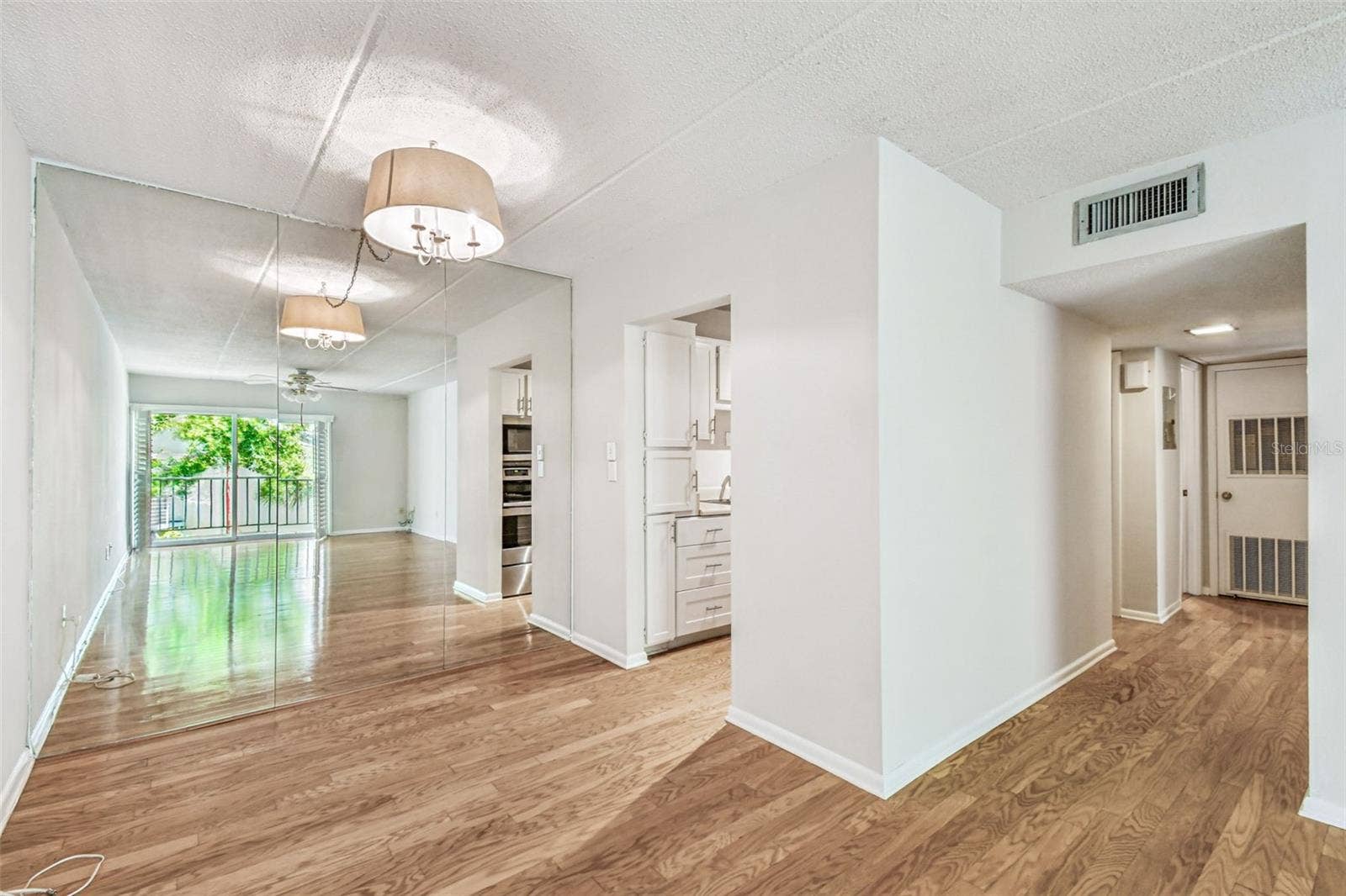 3325 BAYSHORE BOULEVARD, #B37, Tampa, FL 33629