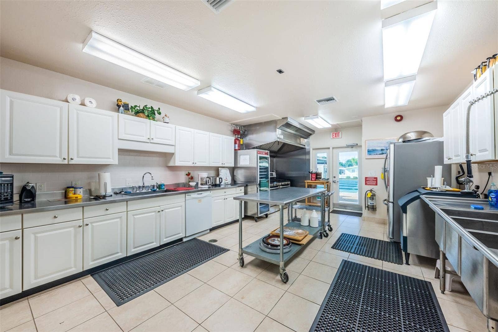39820 US HIGHWAY 19 N, #182, Tarpon Springs, FL 34689
