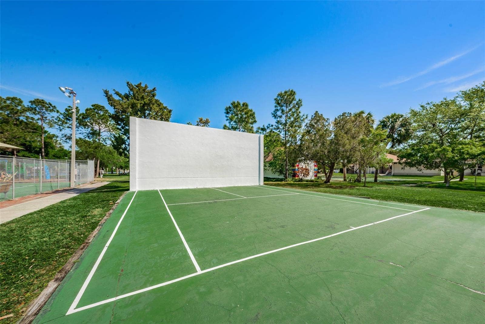 39820 US HIGHWAY 19 N, #182, Tarpon Springs, FL 34689