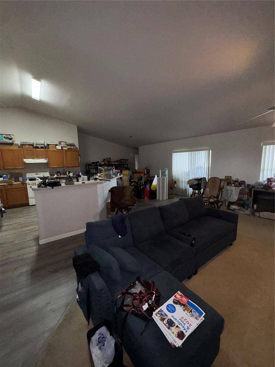 1371 ARMORY DRIVE NE, Palm Bay, FL 32907 1371 ARMORY DRIVE NE, Palm Bay, FL 32907
