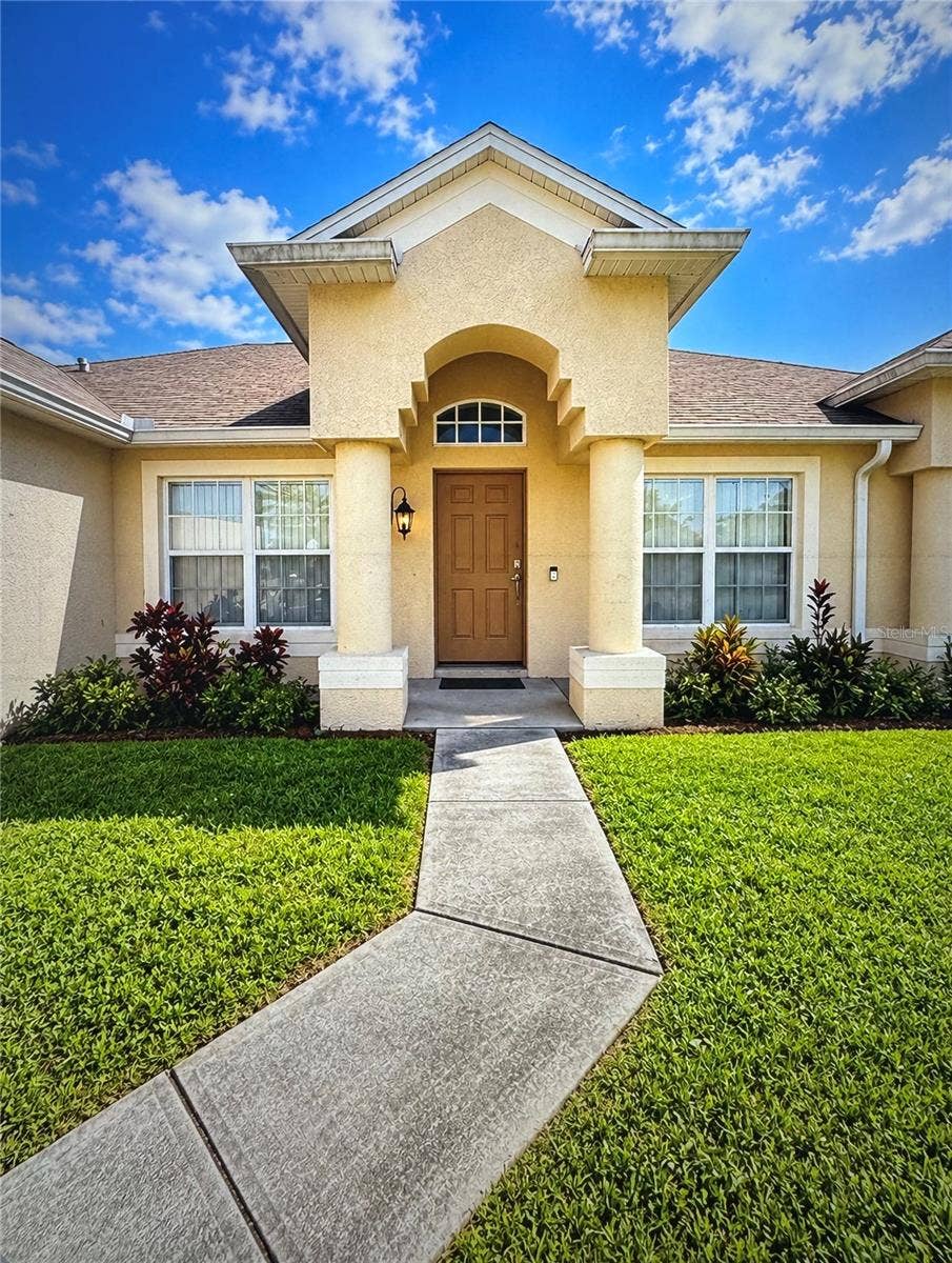 1371 ARMORY DRIVE NE, Palm Bay, FL 32907 1371 ARMORY DRIVE NE, Palm Bay, FL 32907
