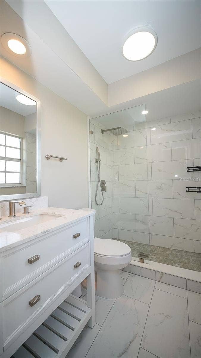 218 S TAMPANIA AVENUE, #-, Tampa, FL 33609 218 S TAMPANIA AVENUE, #-, Tampa, FL 33609