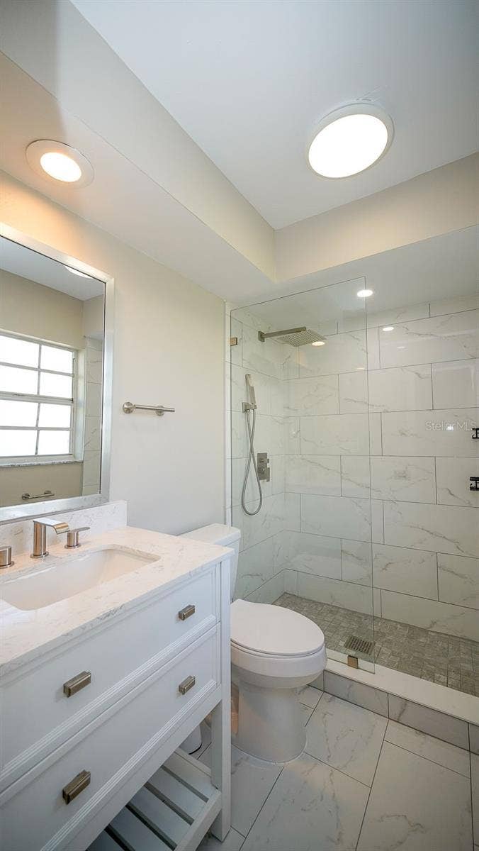 218 S TAMPANIA AVENUE, #-, Tampa, FL 33609 218 S TAMPANIA AVENUE, #-, Tampa, FL 33609