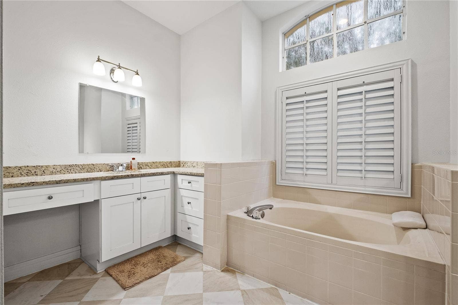 8612 SWANN RIDGE COURT, Tampa, FL 33647 8612 SWANN RIDGE COURT, Tampa, FL 33647