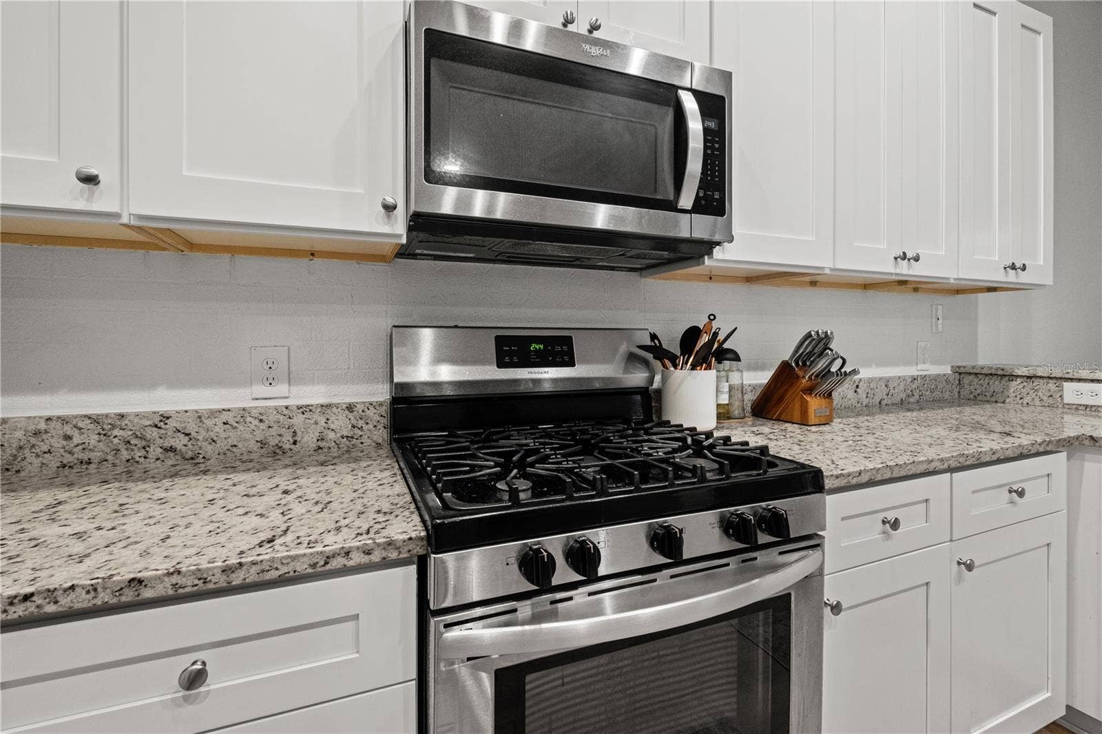 8612 SWANN RIDGE COURT, Tampa, FL 33647 8612 SWANN RIDGE COURT, Tampa, FL 33647