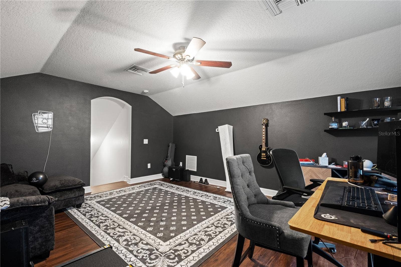8612 SWANN RIDGE COURT, Tampa, FL 33647 8612 SWANN RIDGE COURT, Tampa, FL 33647