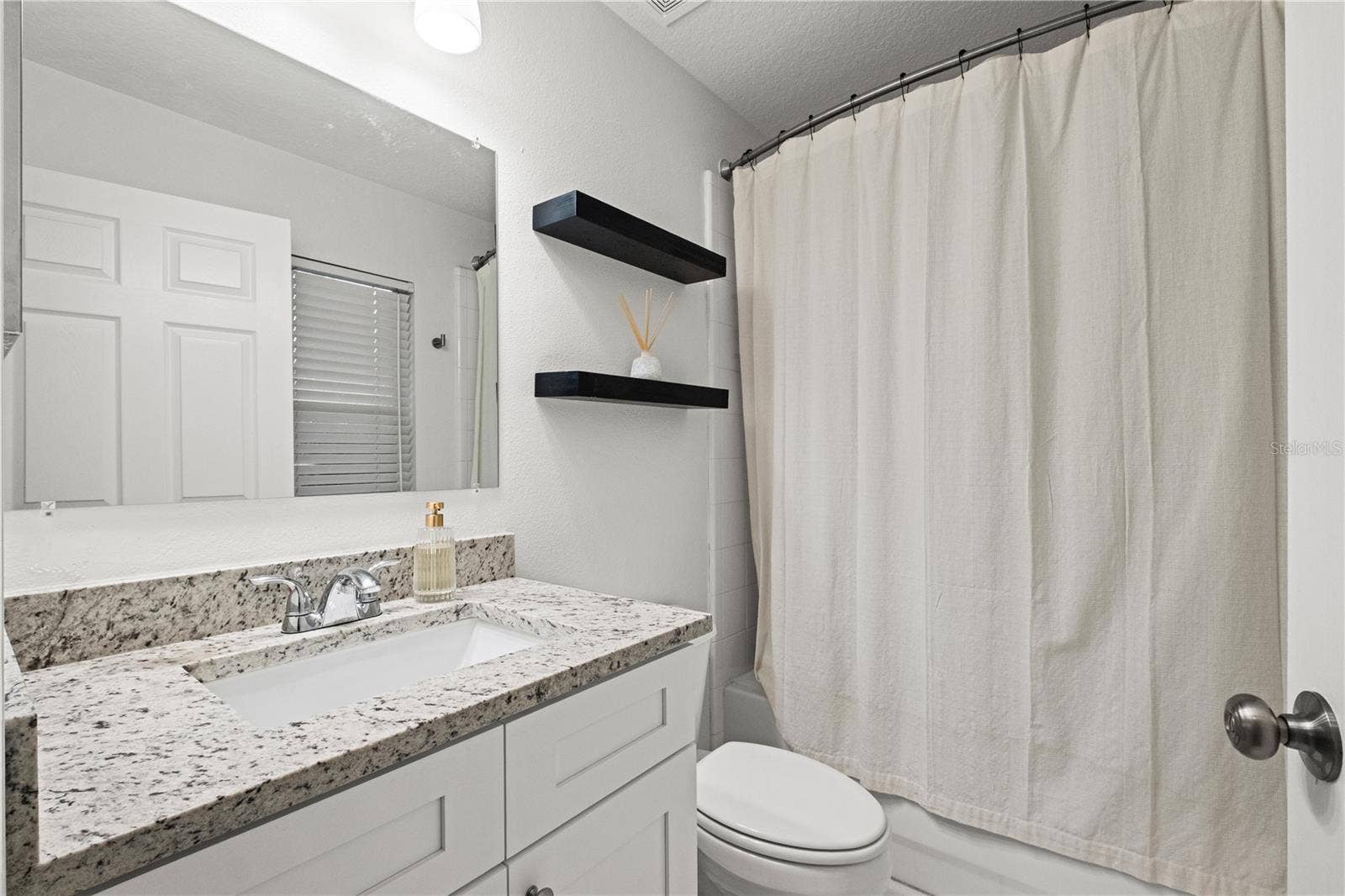 8612 SWANN RIDGE COURT, Tampa, FL 33647 8612 SWANN RIDGE COURT, Tampa, FL 33647