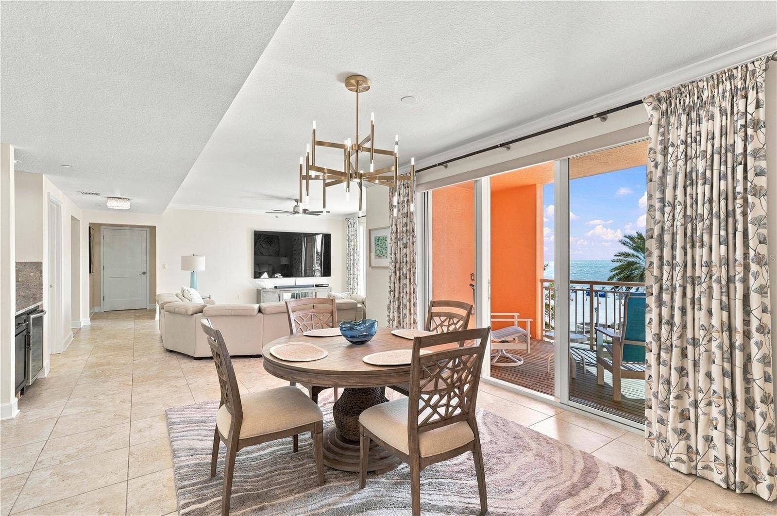 301 S GULFVIEW BOULEVARD, #303, Clearwater, FL 33767 301 S GULFVIEW BOULEVARD, #303, Clearwater, FL 33767