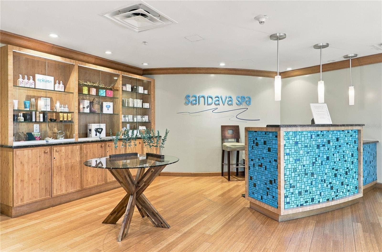 301 S GULFVIEW BOULEVARD, #303, Clearwater, FL 33767 Hyatt Spa