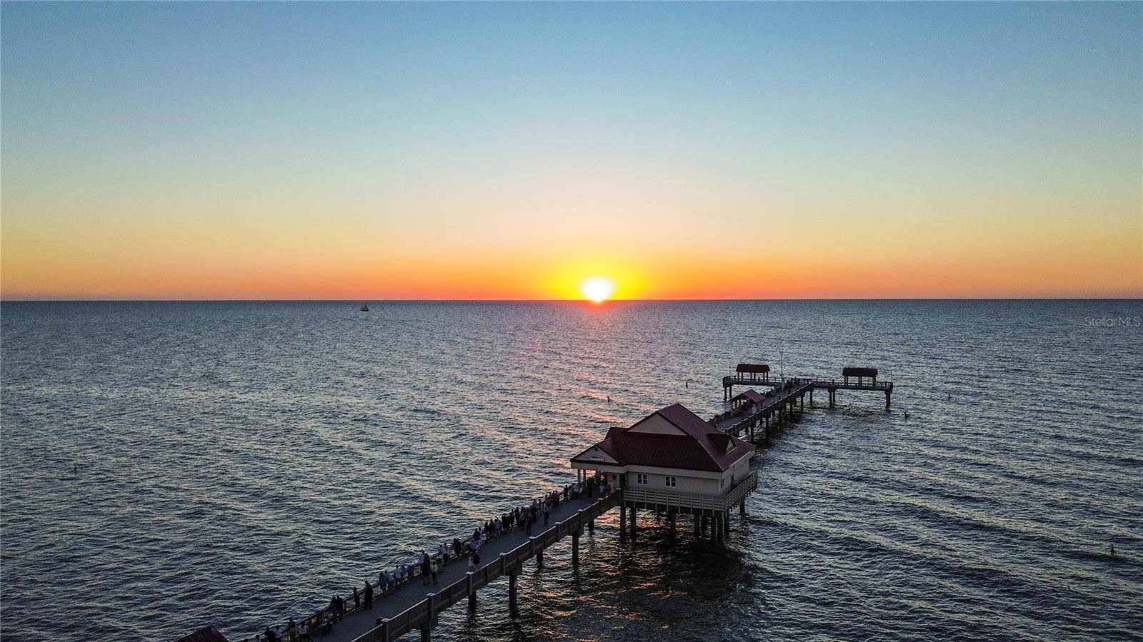 301 S GULFVIEW BOULEVARD, #303, Clearwater, FL 33767 Pier 60