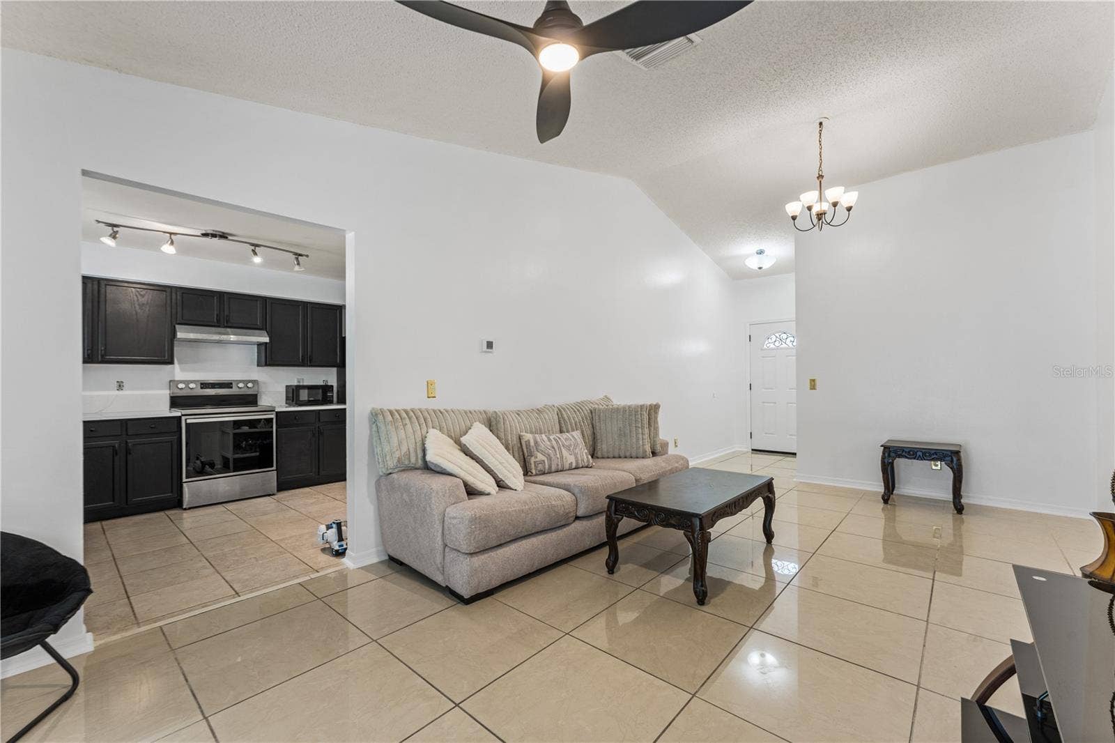 13508 PRESTWICK DRIVE, Riverview, FL 33579 Living room