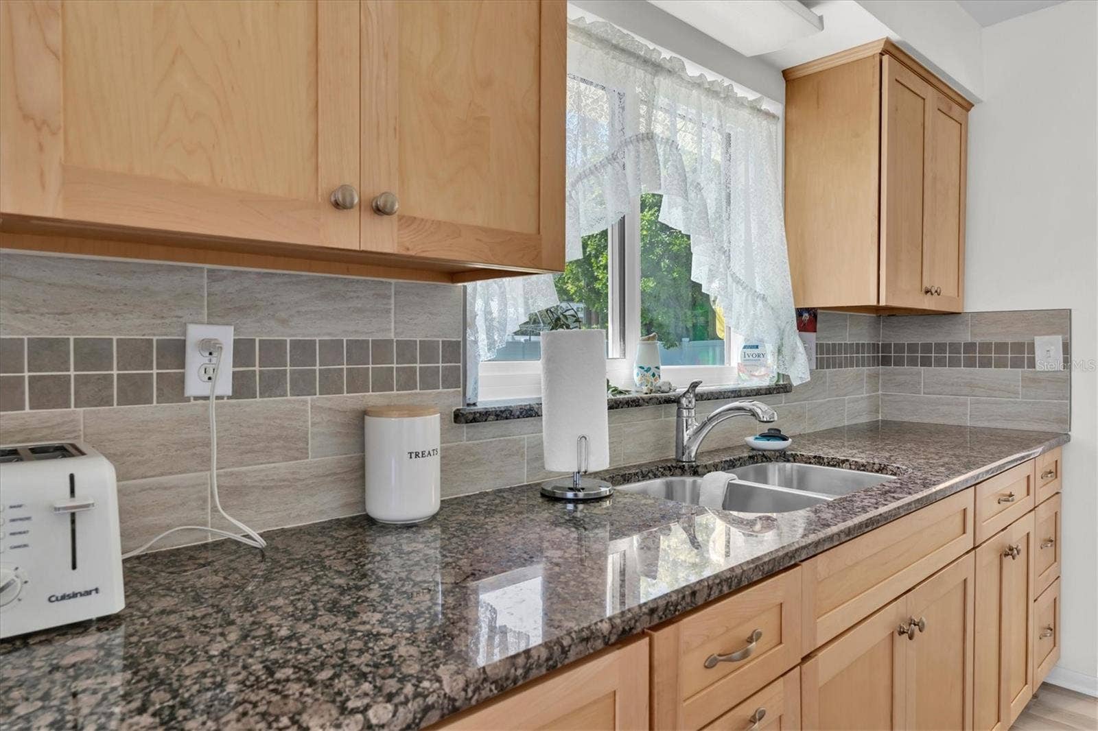 2013 FOREST DRIVE, Clearwater, FL 33763 2013 FOREST DRIVE, Clearwater, FL 33763