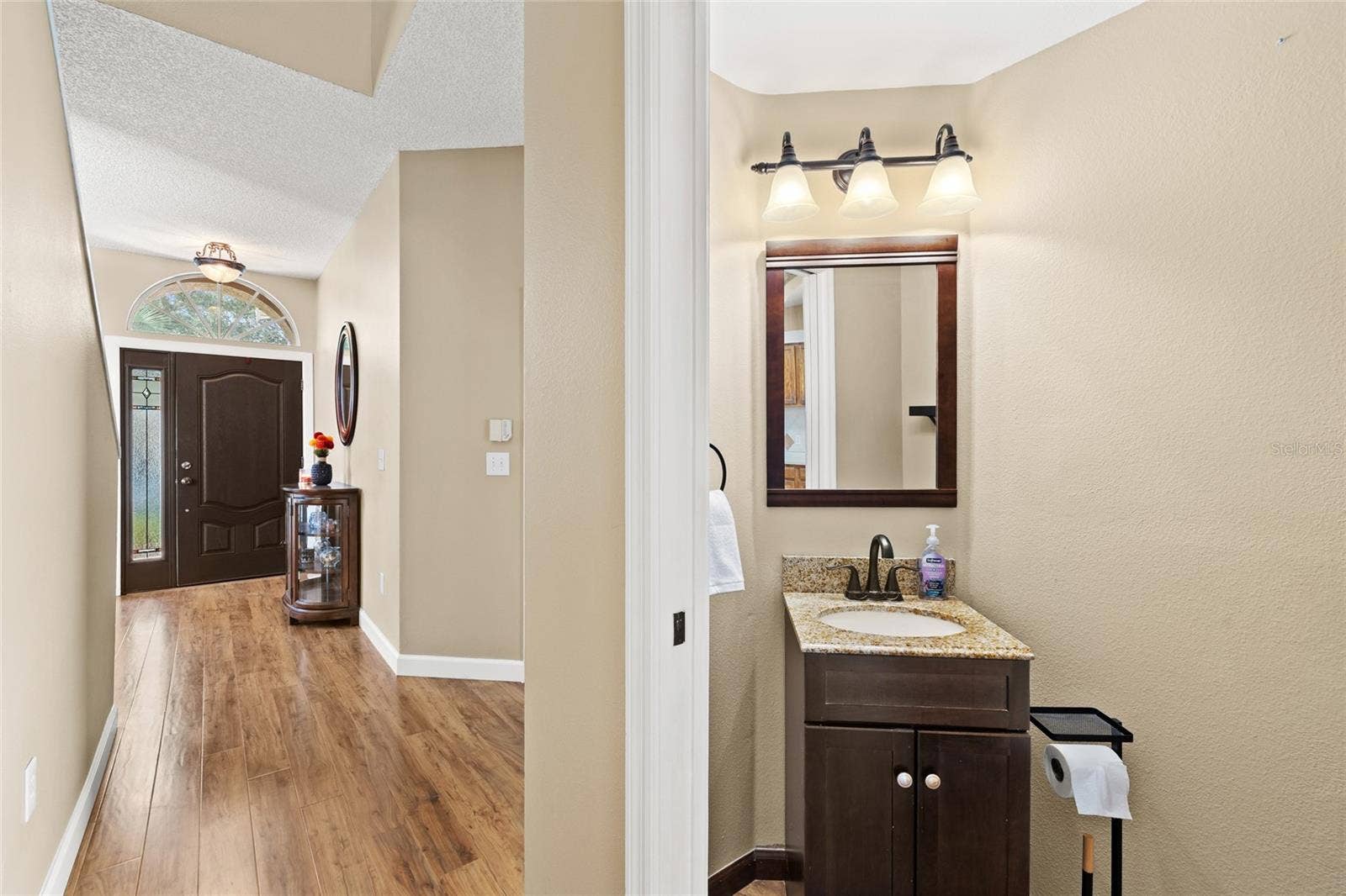 12960 ROYAL GEORGE AVENUE, Odessa, FL 33556 Powder Bath