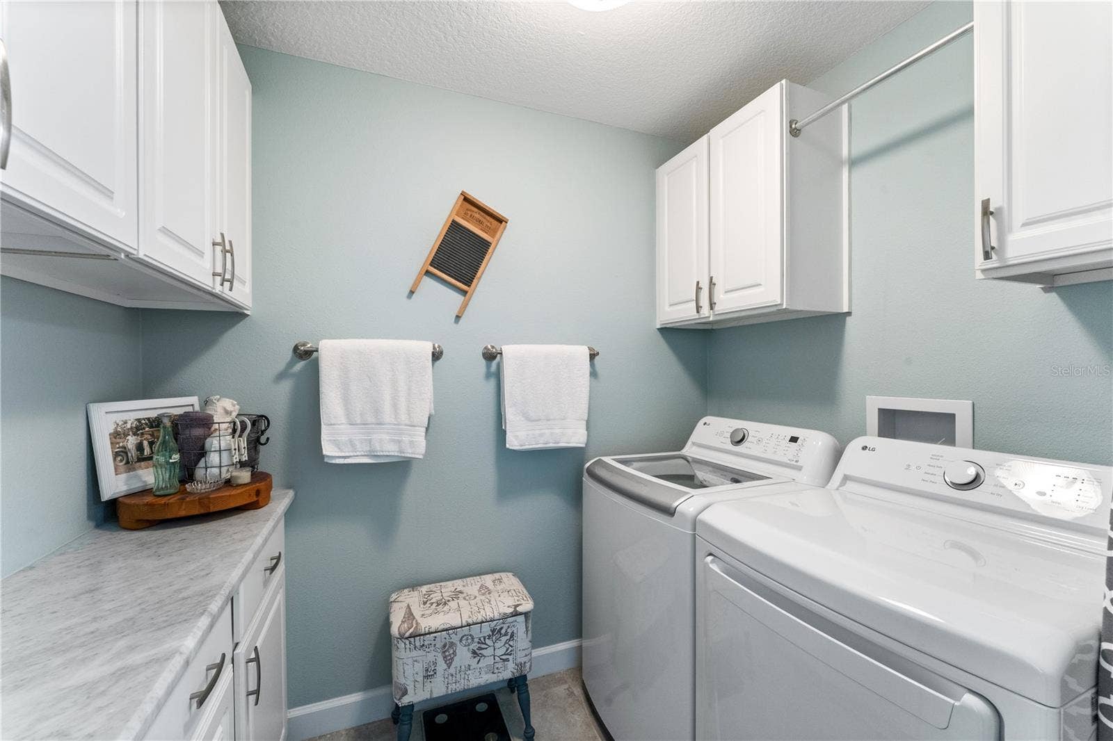 559 DOVE TERRACE S, Oldsmar, FL 34677