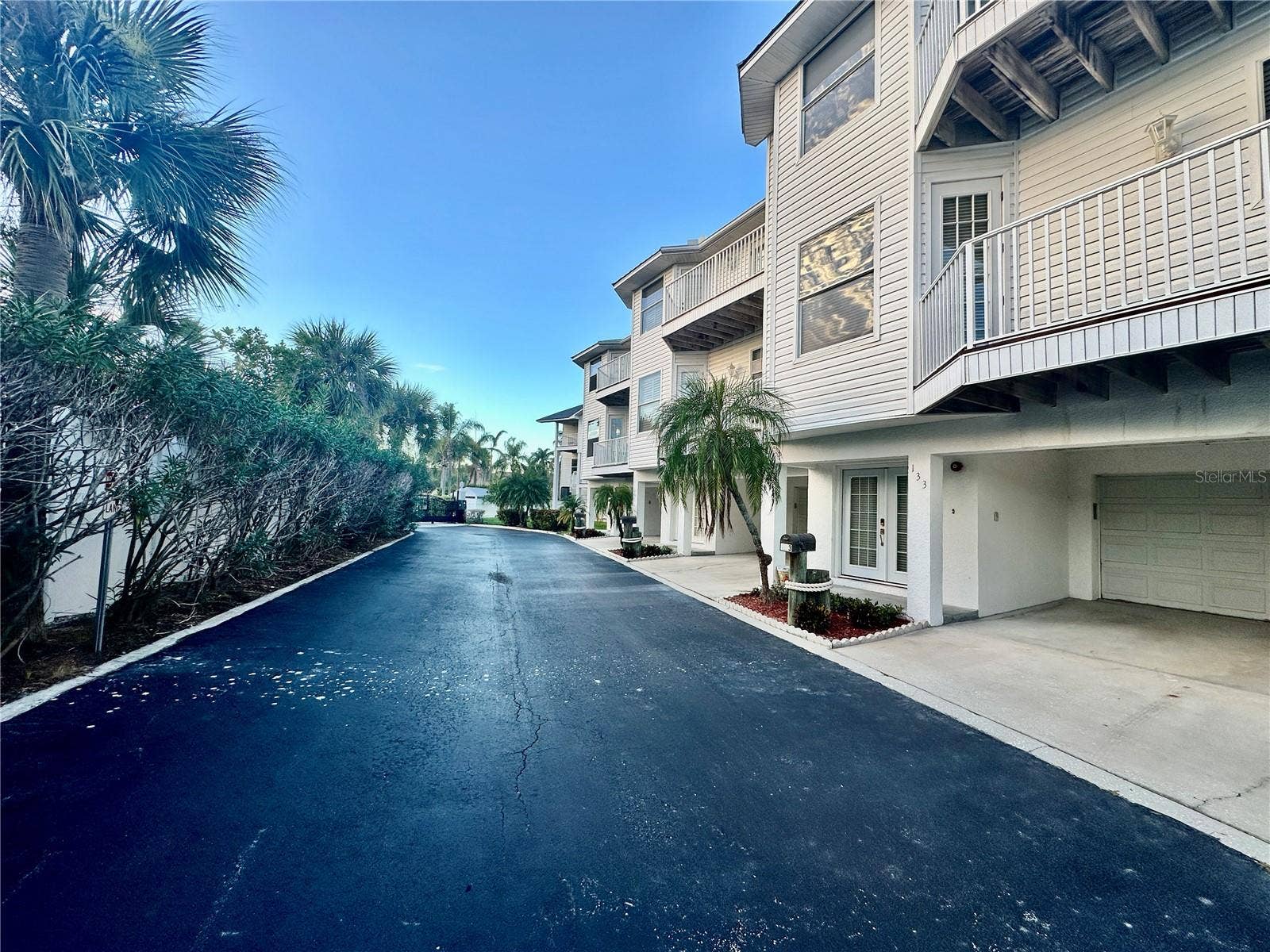 135 SHOALS CIRCLE, North Redington Beach, FL 33708 135 SHOALS CIRCLE, North Redington Beach, FL 33708