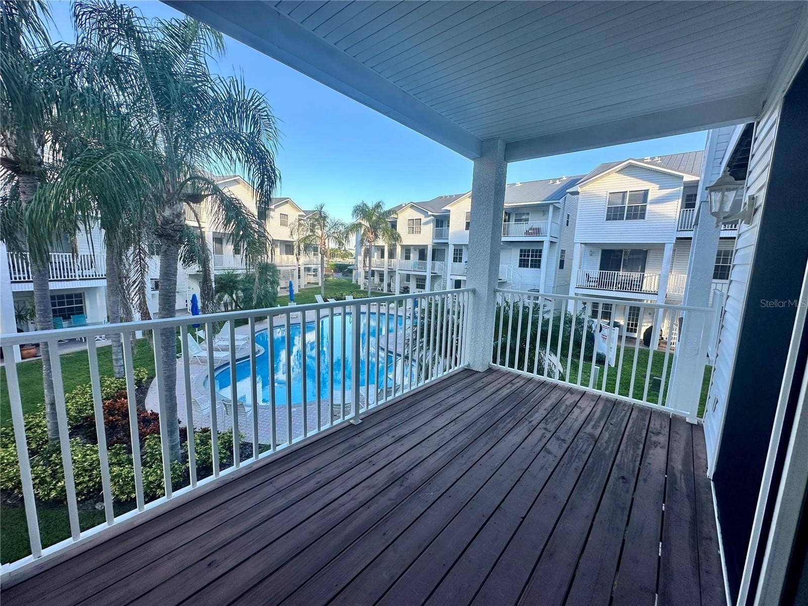 135 SHOALS CIRCLE, North Redington Beach, FL 33708 135 SHOALS CIRCLE, North Redington Beach, FL 33708