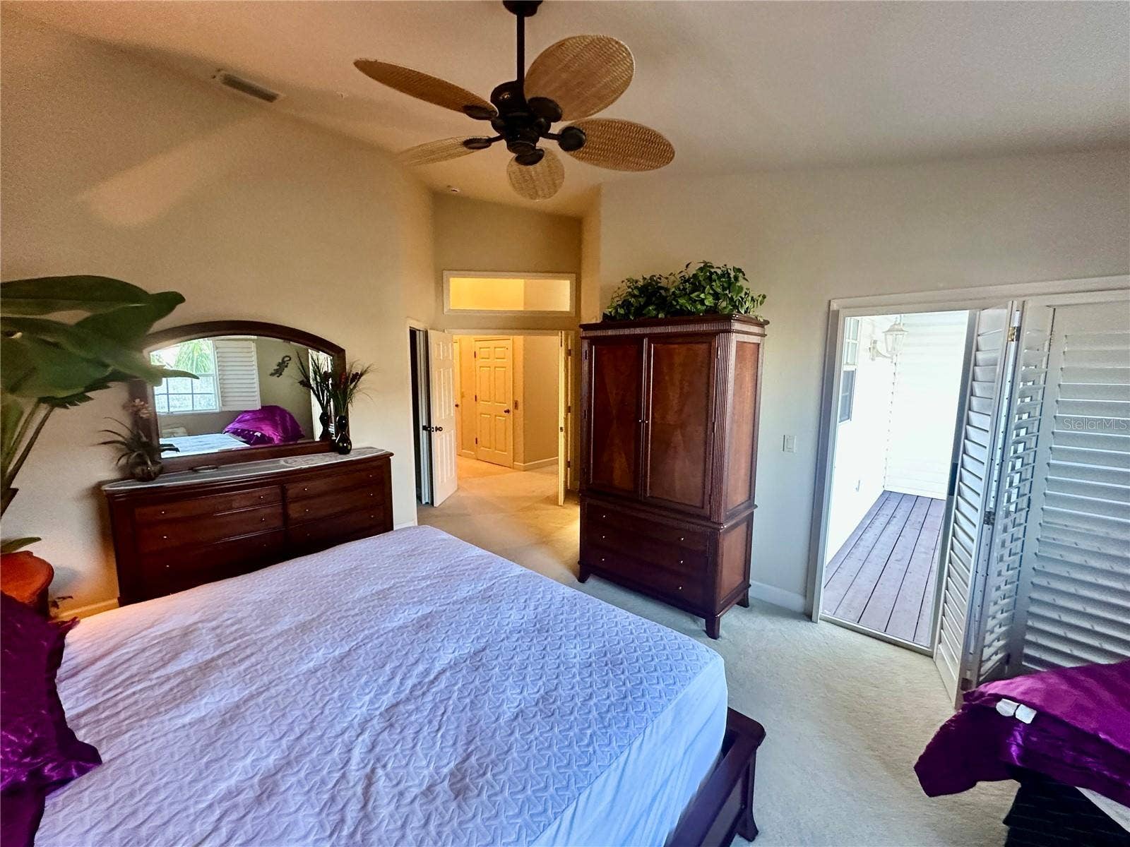 135 SHOALS CIRCLE, North Redington Beach, FL 33708 135 SHOALS CIRCLE, North Redington Beach, FL 33708