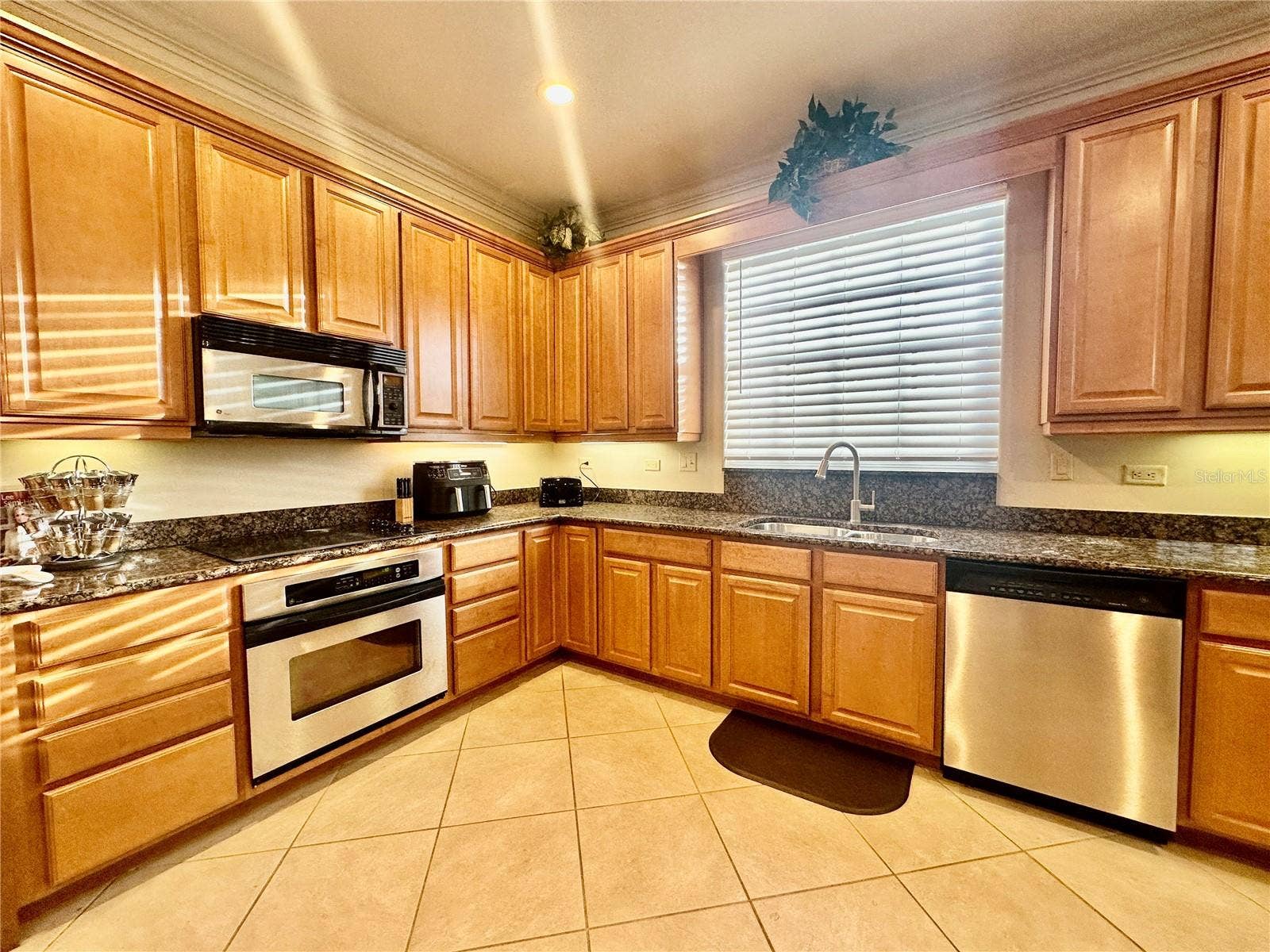 135 SHOALS CIRCLE, North Redington Beach, FL 33708 135 SHOALS CIRCLE, North Redington Beach, FL 33708