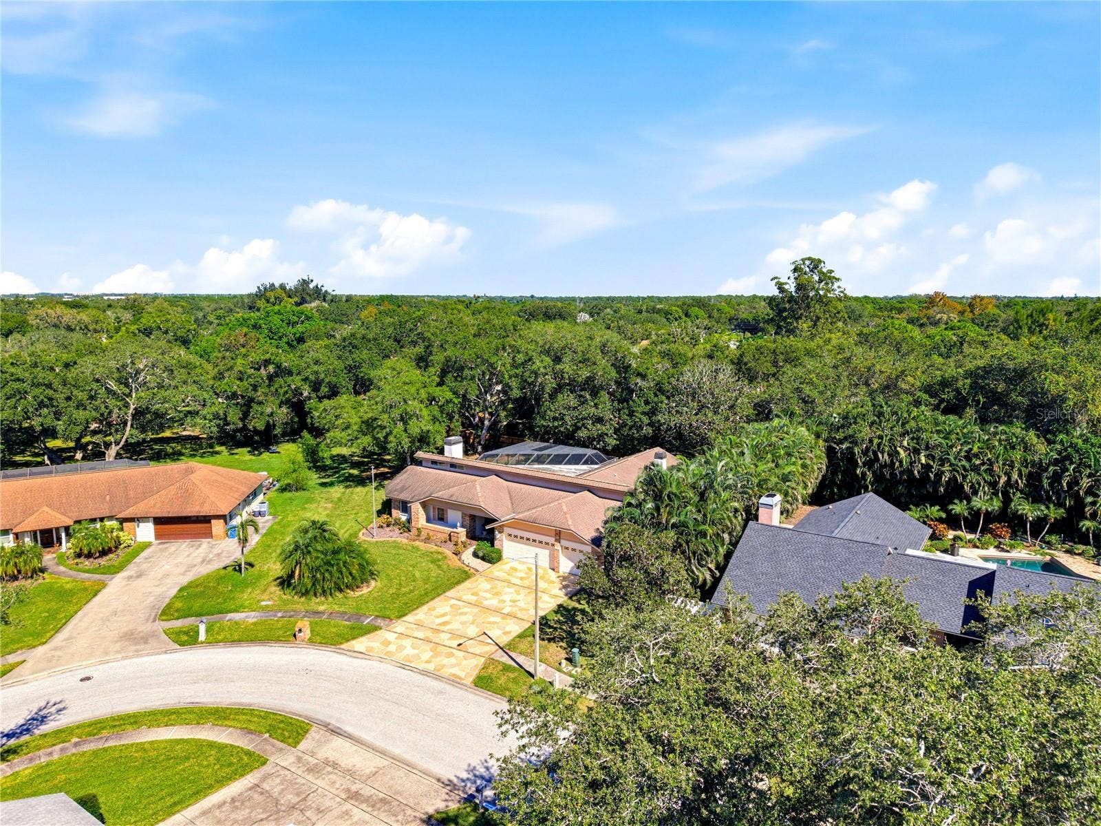 10353 BARRY DRIVE, Largo, FL 33774 10353 BARRY DRIVE, Largo, FL 33774