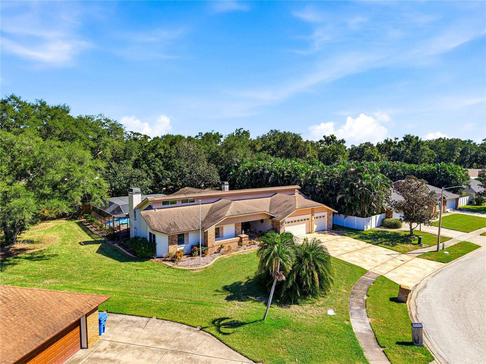 10353 BARRY DRIVE, Largo, FL 33774 10353 BARRY DRIVE, Largo, FL 33774