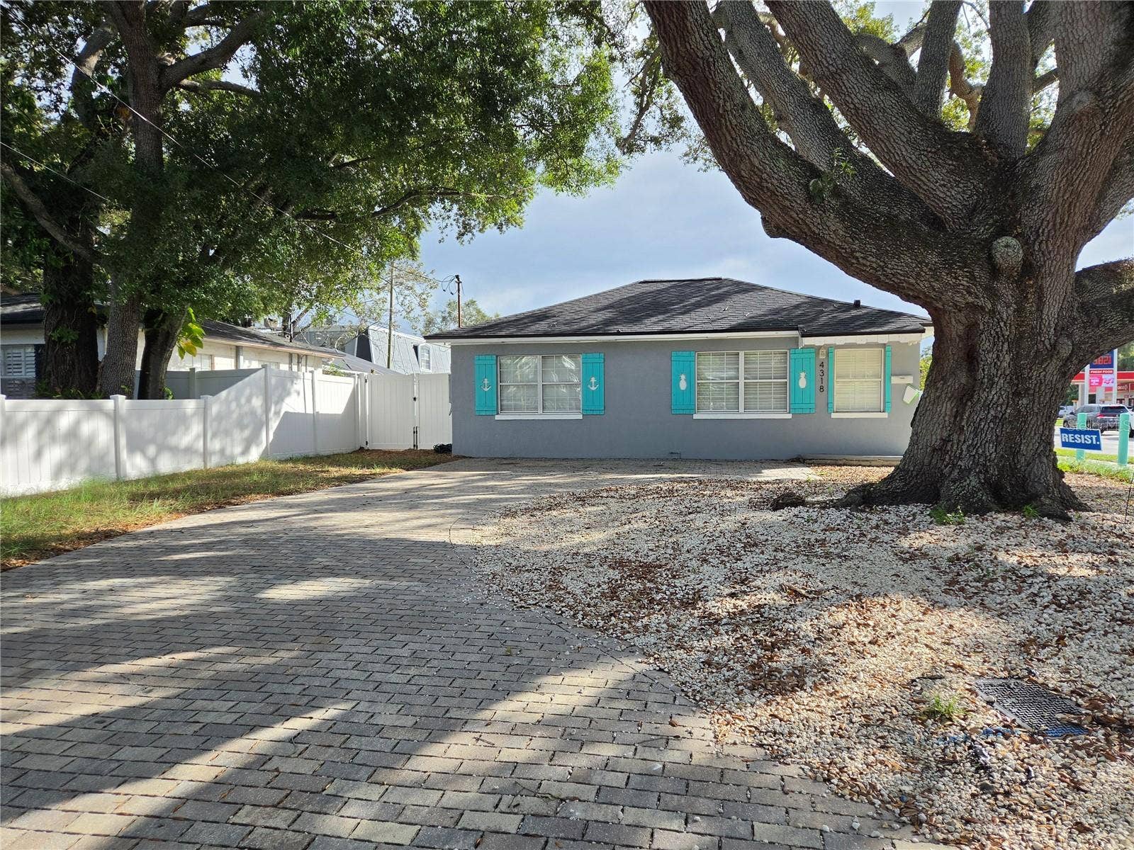 2902 S MANHATTAN AVENUE, Tampa, FL 33629 2902 S MANHATTAN AVENUE, Tampa, FL 33629