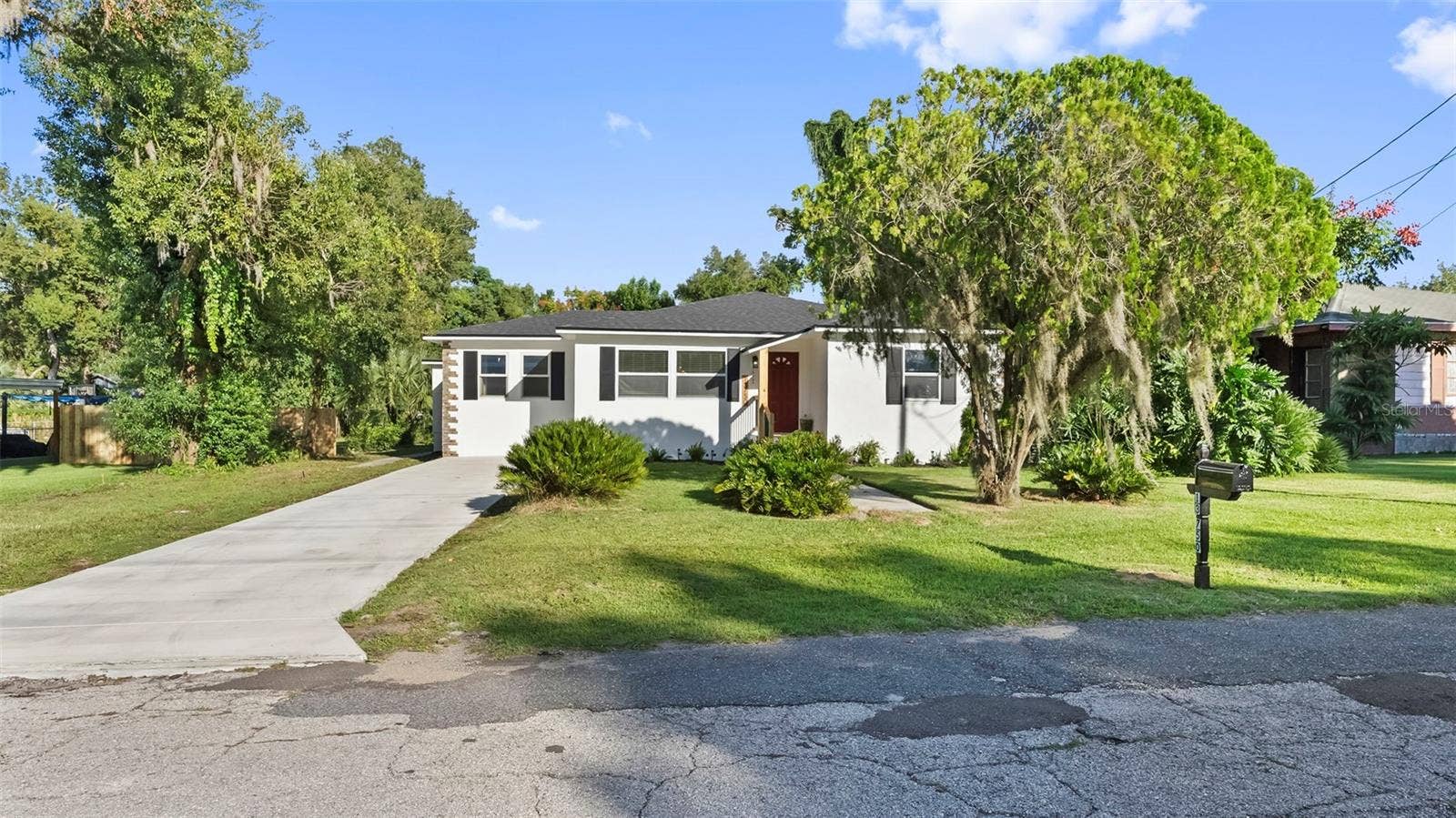 13750 13TH STREET, Dade City, FL 33525 13750 13TH STREET, Dade City, FL 33525